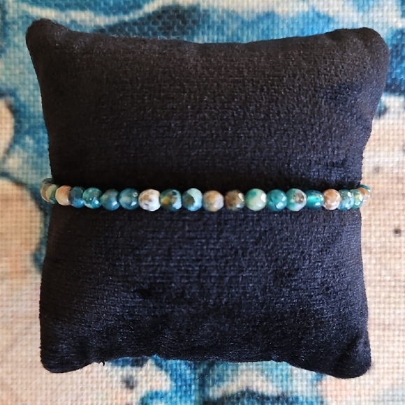 Orca Agate Beaded Bracelet - Picture 1 of 7